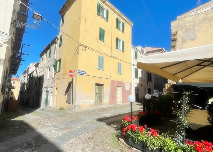 Апартаменты Gilbert 36