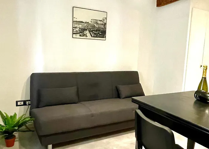 Апартаменты Gilbert 36